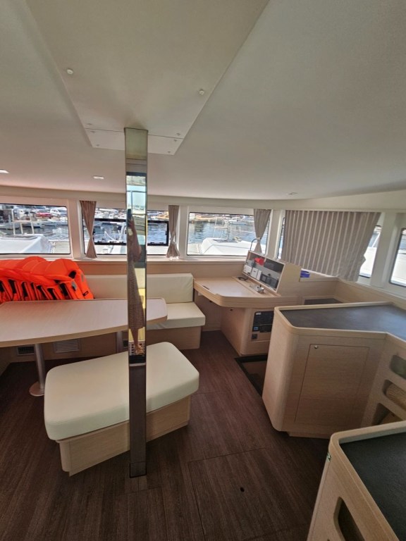 Image of Azzuro yacht #10