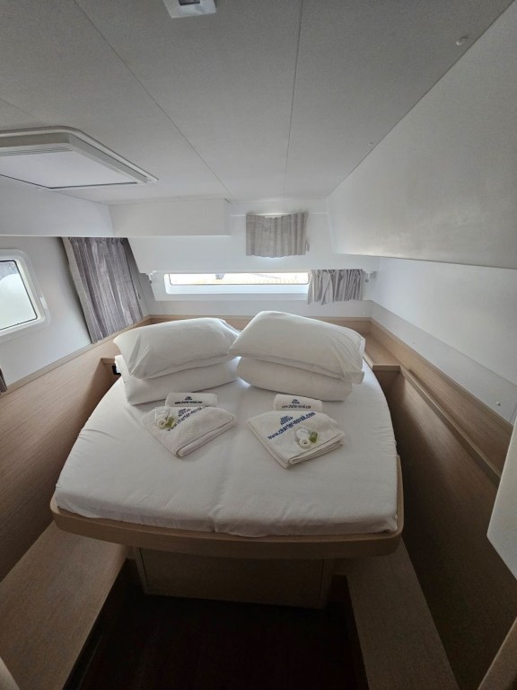 Image of Azzuro yacht #12