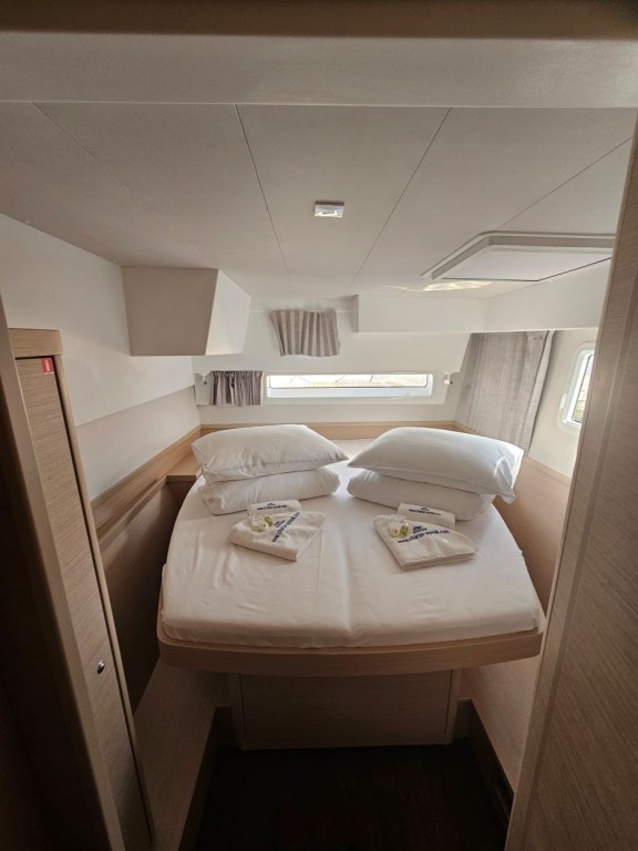 Image of Azzuro yacht #11