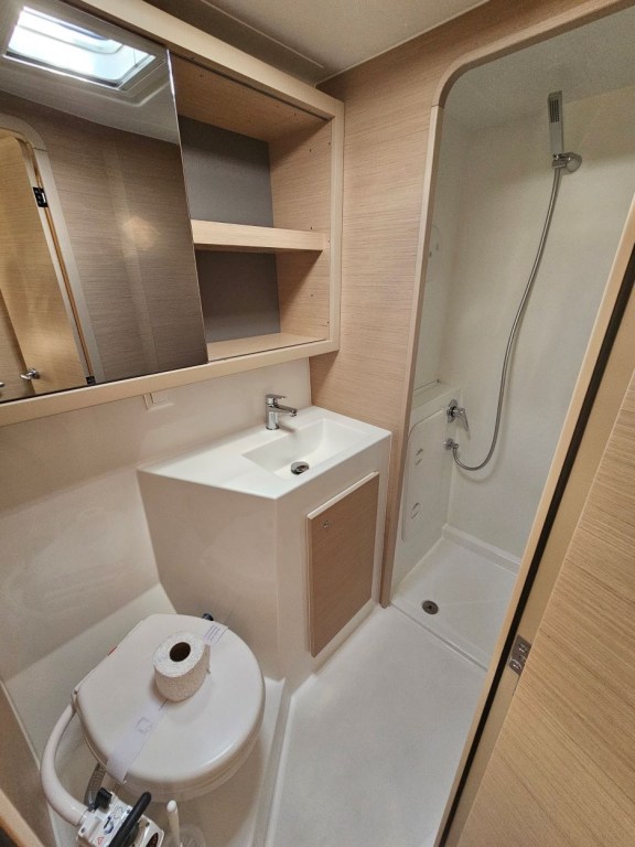 Image of Azzuro yacht #16