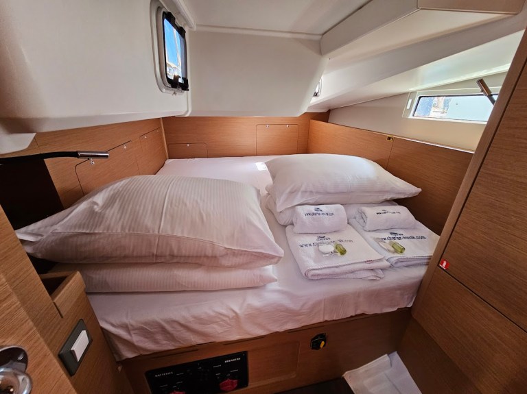 Image of Luna yacht #11