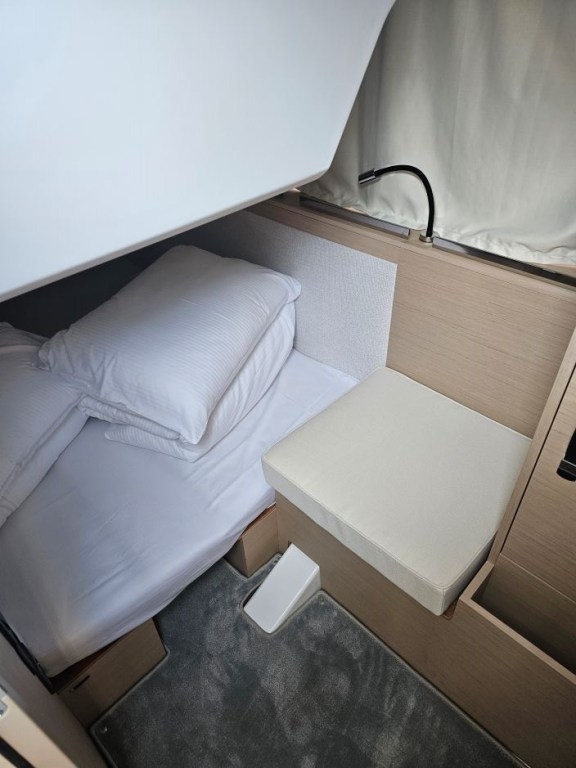 Image of Sierra yacht #12