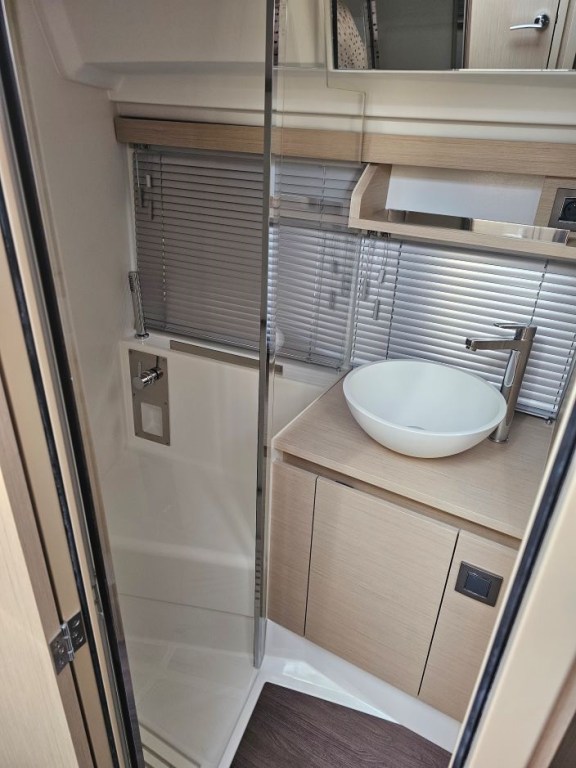 Image of Sierra yacht #15