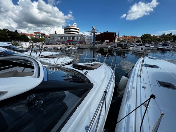 Image of Rio yacht #6