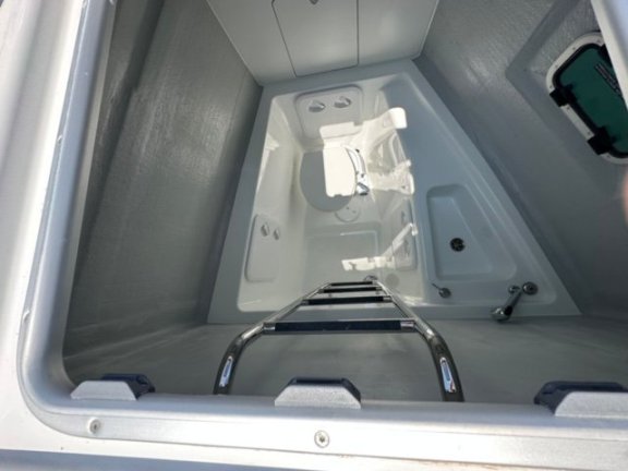 Image of Mira yacht #26