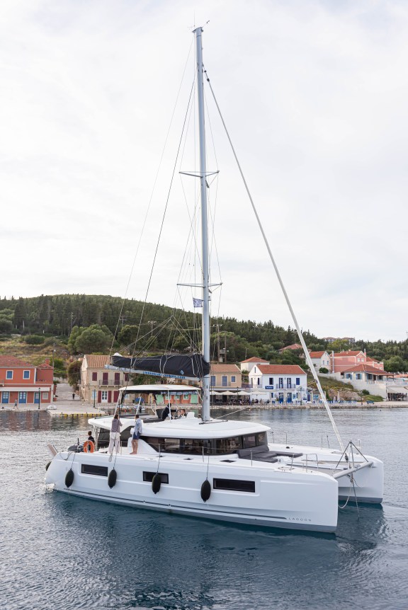 Image of Spiritus yacht #12
