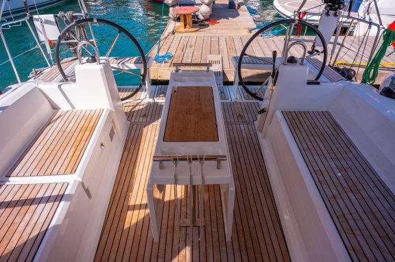 Image of Triton 89 yacht #17