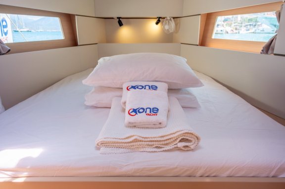 Image of Triton 89 yacht #33