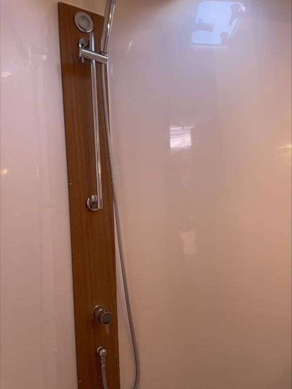 Image of Shandy Breeze yacht #17