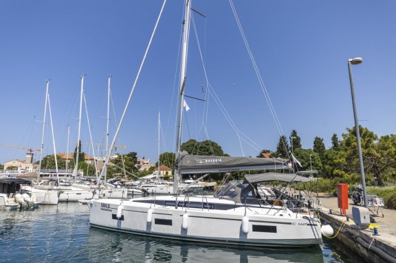 Image of Maraschino yacht #3