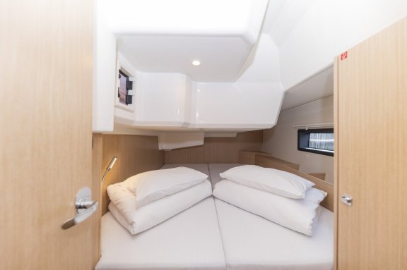 Image of Maraschino yacht #30