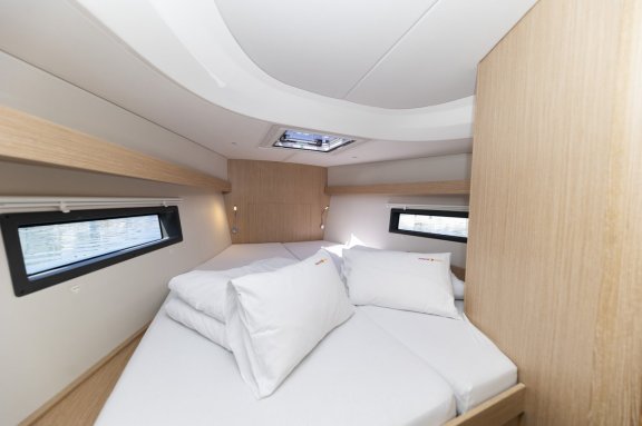 Image of Maraschino yacht #26