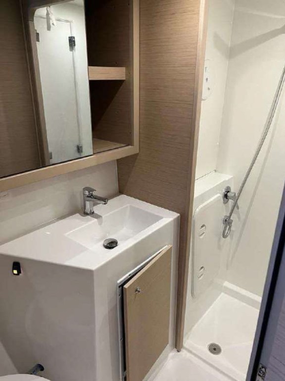 Image of PRESTIGE yacht #16