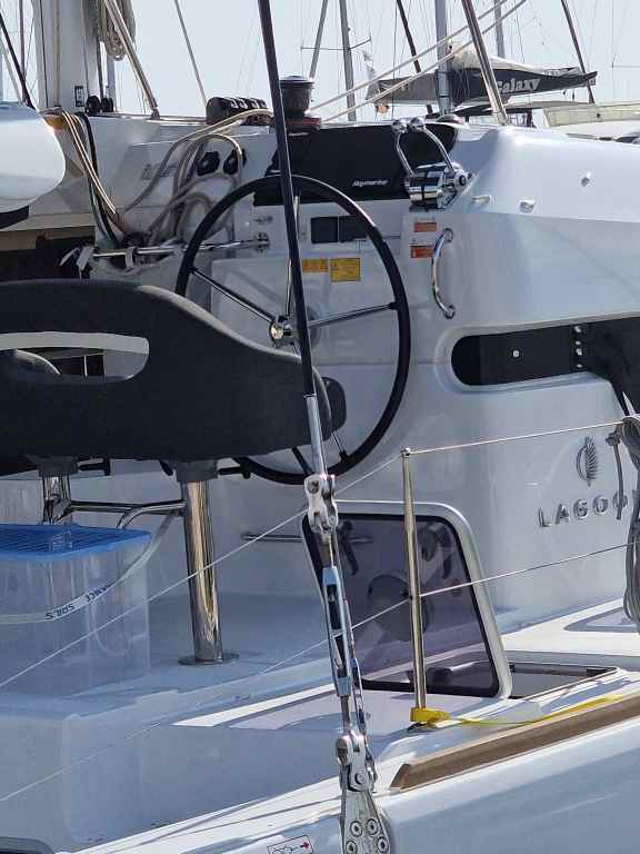 Image of PRESTIGE yacht #7