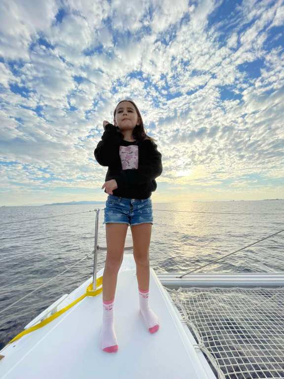 Image of PRESTIGE yacht #17