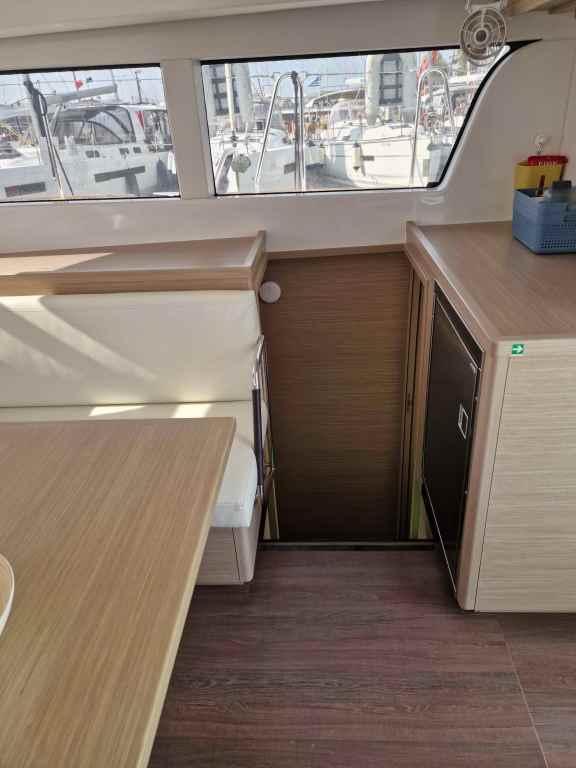 Image of PRESTIGE yacht #19