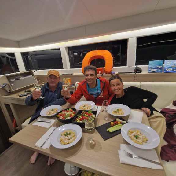 Image of PRESTIGE yacht #25