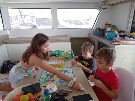 Image of PRESTIGE yacht #26