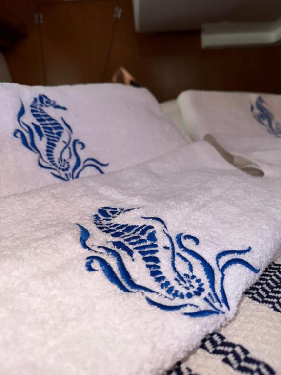 Image of PRESTIGE yacht #10