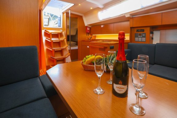 Image of Pomena yacht #7