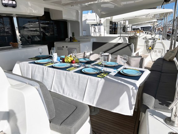 Image of Moondance yacht #4