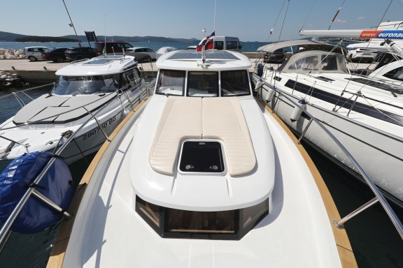 Image of Mozart yacht #5
