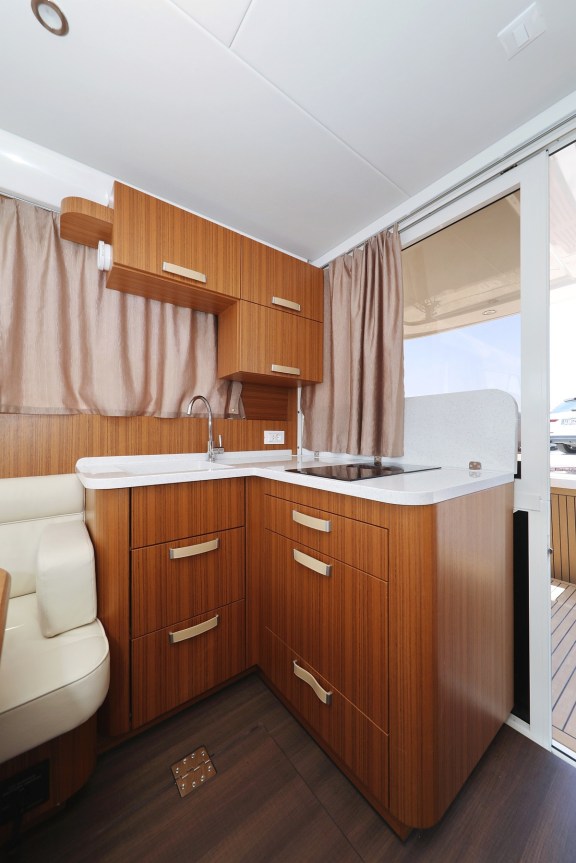 Image of Mozart yacht #17