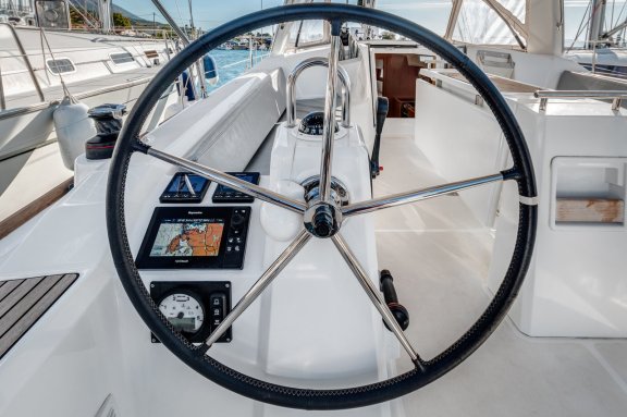 Image of Harmonia yacht #3