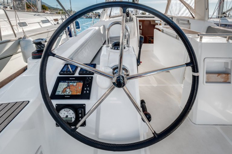 Image of Harmonia yacht #3