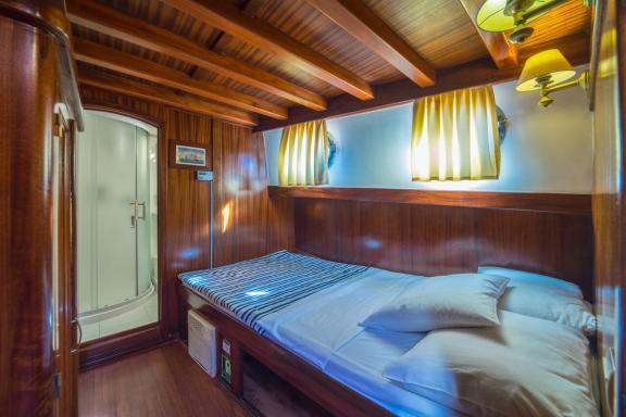 Image of Alisa yacht #13