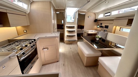 Image of Valkyrie yacht #9