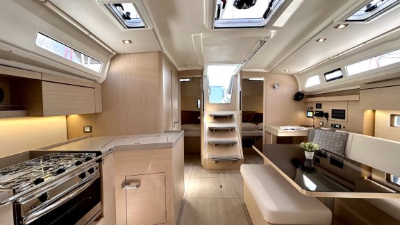 Image of Valkyrie yacht #7