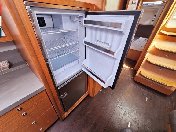 Image of Piano yacht #28