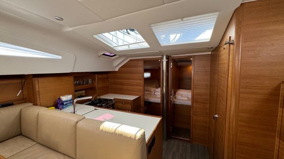 Image of Do-Re-Mi yacht #28