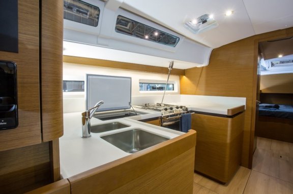 Image of Wanderlust yacht #8