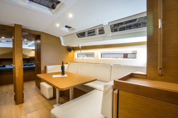 Image of Wanderlust yacht #4