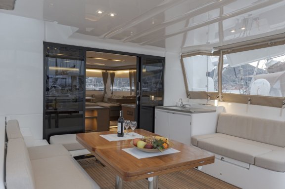 Image of Sunshine yacht #20