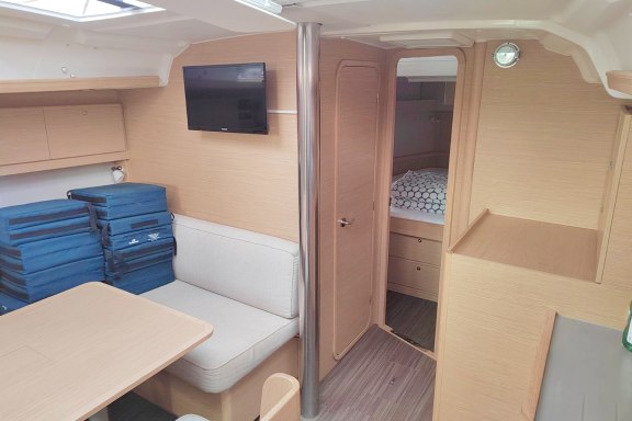 Image of Whisky yacht #7