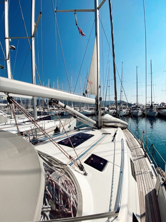 Image of Spark 1 yacht #10