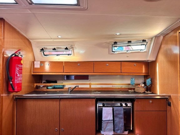 Image of Spark 1 yacht #15