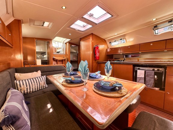 Image of Spark 1 yacht #14