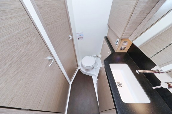 Image of Simply Relax yacht #24