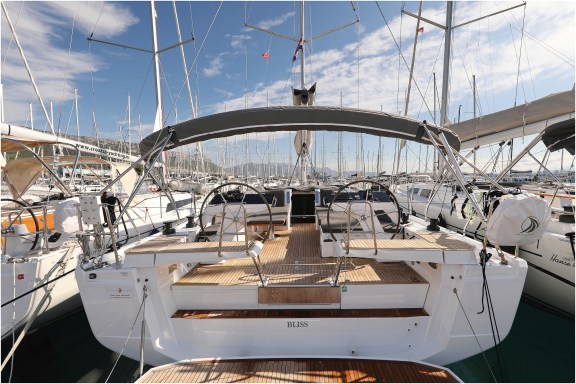 Image of Bliss yacht #3