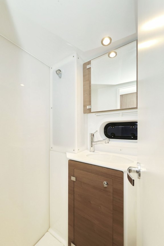 Image of Bellatrix yacht #23