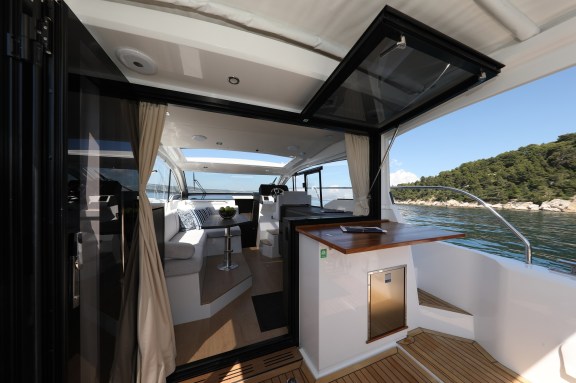 Image of Stormi yacht #8