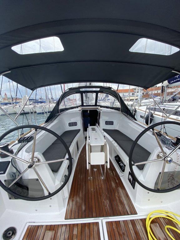 Image of gemelli yacht #3