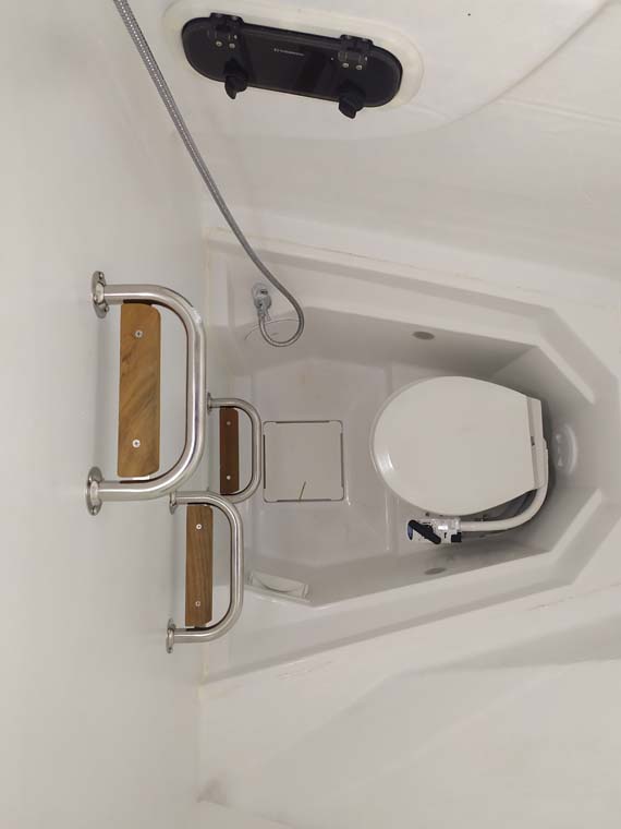 Image of Tiraminelli yacht #18