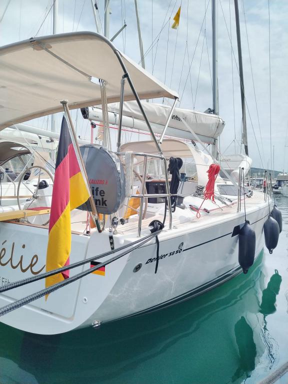 Image of Aurélie yacht #6