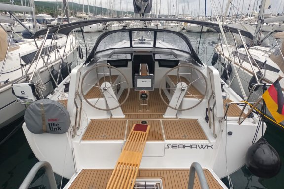 Image of Seahawk yacht #5