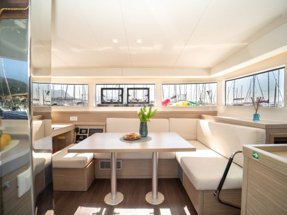 Image of Sweet Lota yacht #5